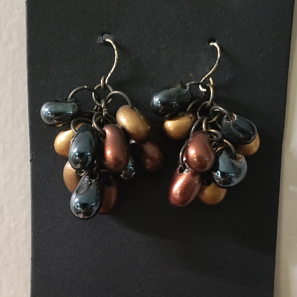 Elegant Gold and Bronze Cluster Earrings